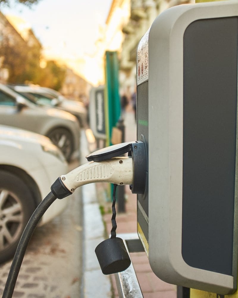 instalación cargador para coche eléctrico en Asturias