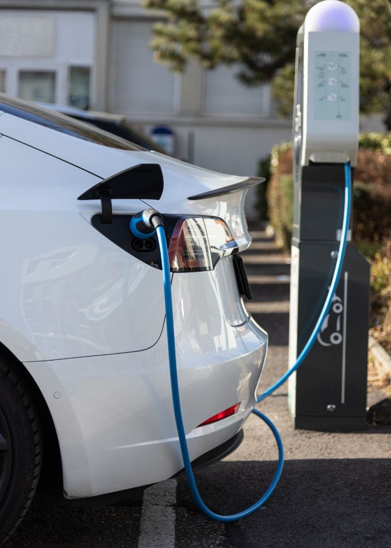 instalación cargador para coche eléctrico en Gijón